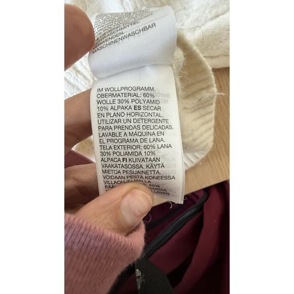 & Other Stories cable knit jumper relaxed fit and a cozy wool blend medium - Picture 10 of 10